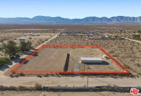 16670 E Avenue T4, Llano, CA 93544 photo 18