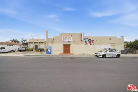 741 E Deloras Dr, Carson, CA 90745