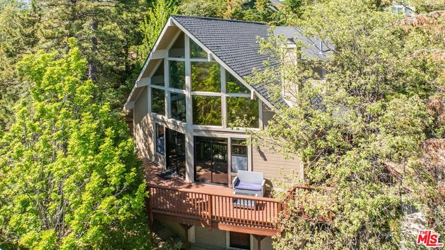 743 Bishorn Dr, Lake Arrowhead, CA 92352