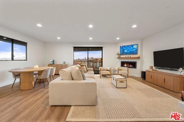 5826 W Olympic Blvd #401, Los Angeles, CA 90036