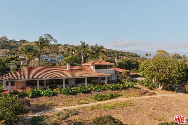 3236 Braemar Dr, Santa Barbara, CA 93109