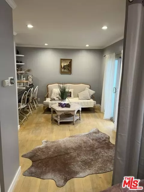 141 S Clark Dr #315, Los Angeles, CA 90048