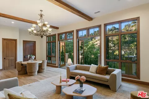 Other - 3911 Oeste Ave, Studio City, CA 91604 photo 9 of 10