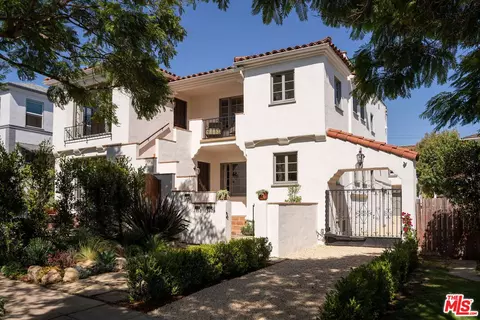1340 S Cloverdale Ave, Los Angeles, CA 90019