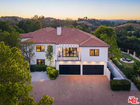 5192 Parkway Calabasas, Calabasas, CA 91302
