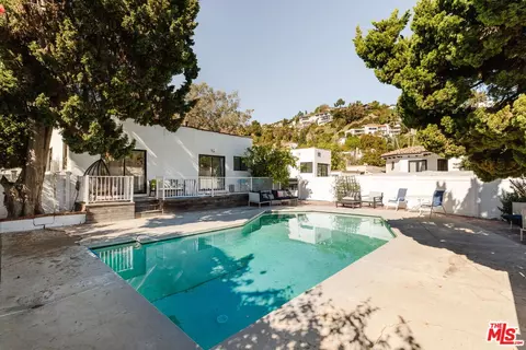 2060 High Tower Dr, Los Angeles, CA 90068