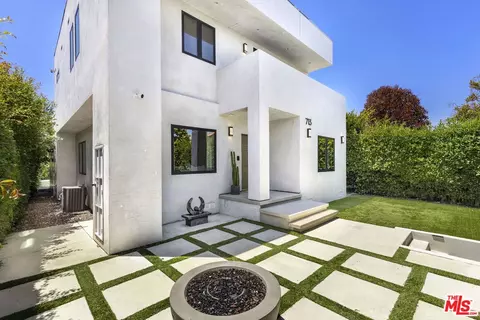 713 N Sierra Bonita Ave, Los Angeles, CA 90046