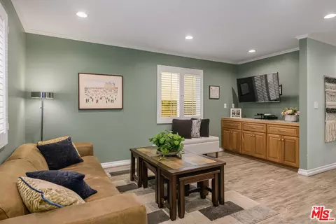 Living - 118 3rd St, Seal Beach, CA 90740 photo 7 of 7