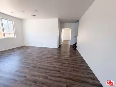 Living - 3147 W Lingard St, Lancaster, CA 93536 photo 2 of 5