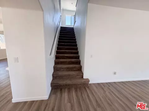 Entry Way - 3147 W Lingard St, Lancaster, CA 93536 photo 1 of 3