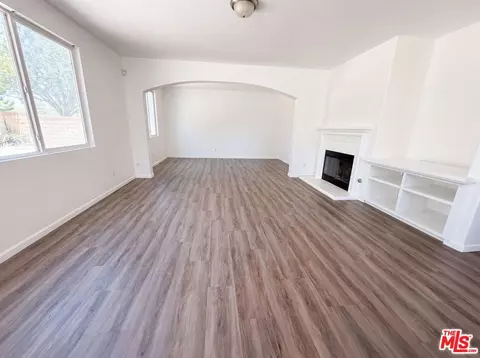 Living - 3147 W Lingard St, Lancaster, CA 93536 photo 4 of 5