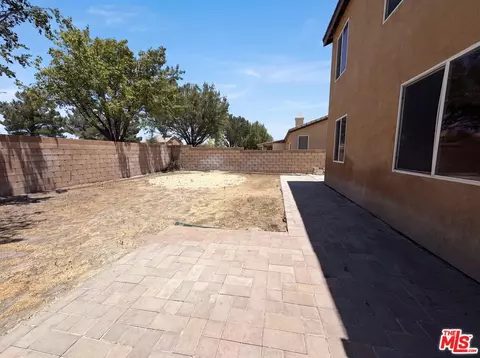 Exterior - 3147 W Lingard St, Lancaster, CA 93536 photo 4 of 5
