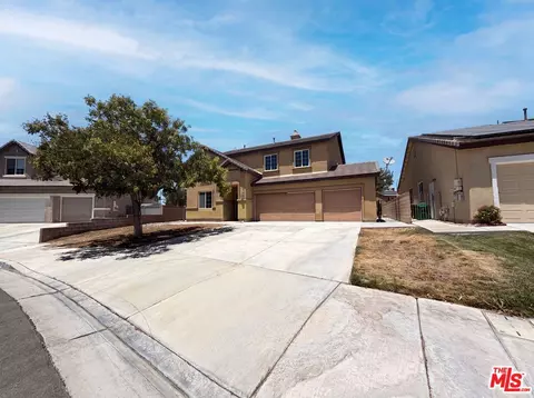 Exterior - 3147 W Lingard St, Lancaster, CA 93536 photo 3 of 5