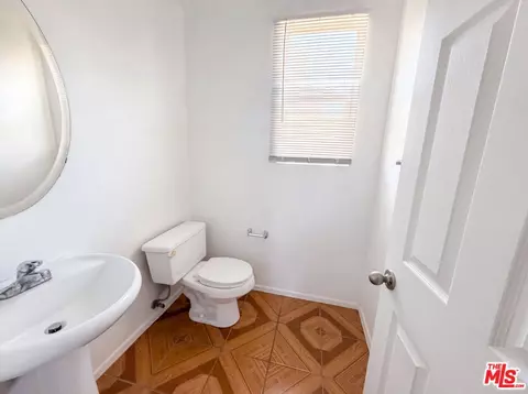 Bath - 3147 W Lingard St, Lancaster, CA 93536 photo 1 of 4