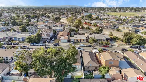 824 W Palmer St, Compton, CA 90220 photo 38