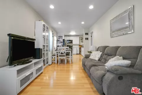 Living - 824 W Palmer St, Compton, CA 90220 photo 1 of 2