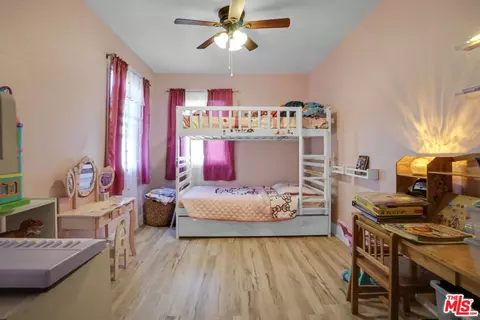 Bedroom - 824 W Palmer St, Compton, CA 90220 photo 6 of 7