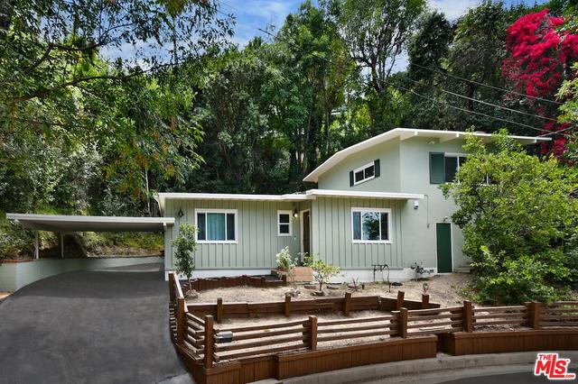 15170 Encanto Dr, Sherman Oaks, CA 91403