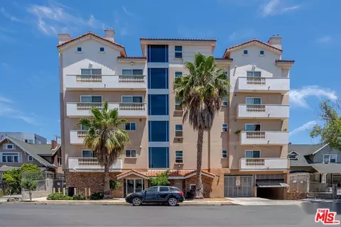 1026 S Oxford Ave #204, Los Angeles, CA 90006
