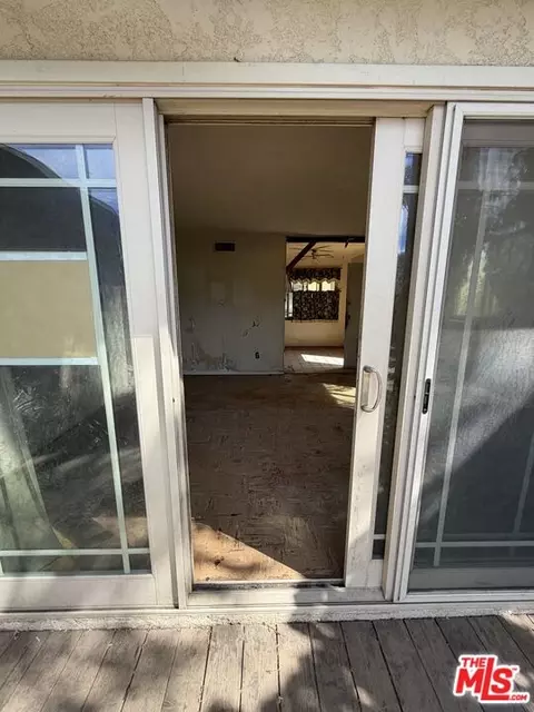 8811 Delano Dr, Riverside, CA 92503 photo 7