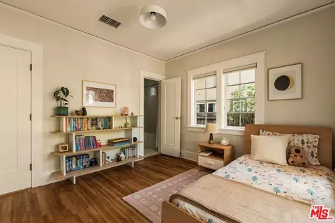 1788 N Los Robles Ave, Pasadena, CA 91104 photo 21