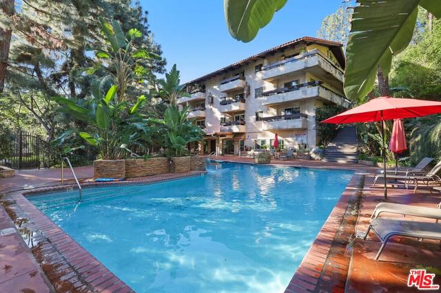 2700 Cahuenga Blvd #2217, Los Angeles, CA 90068