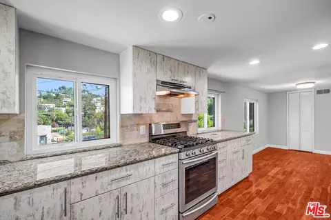 1766 Griffith Park Blvd #1, Los Angeles, CA 90026