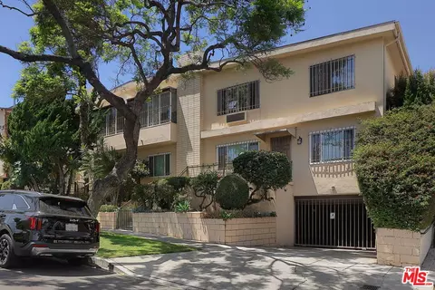 5025 Maplewood Ave #14, Los Angeles, CA 90004