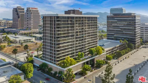 222 Monterey Rd #505, Glendale, CA 91206
