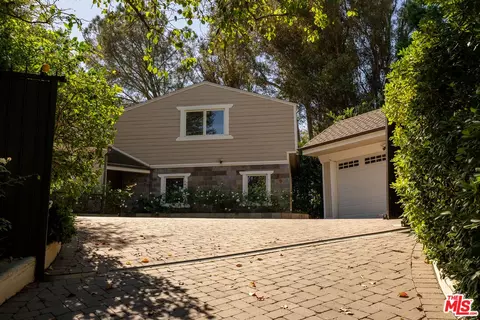 12750 Mulholland Dr, Beverly Hills, CA 90210