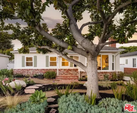 8316 Westlawn Ave, Los Angeles, CA 90045