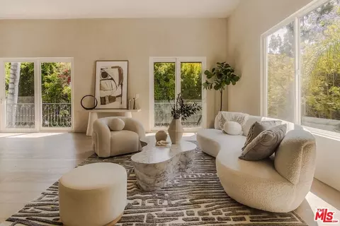 1969 Curson Pl, Los Angeles, CA 90046