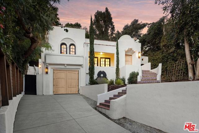 8061 Woodland Ln, Los Angeles, CA 90046