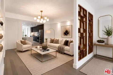 1345 N Havenhurst Dr #4, West Hollywood, CA 90046