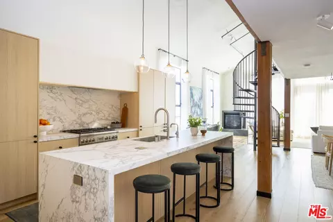 4115 Glencoe Ave #414, Marina Del Rey, CA 90292