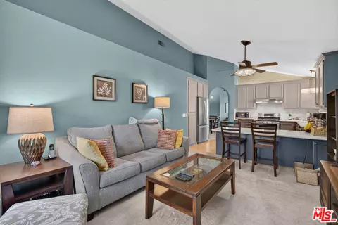 Living - 930 Bartlett Pl, Windsor, CA 95492 photo 7 of 7