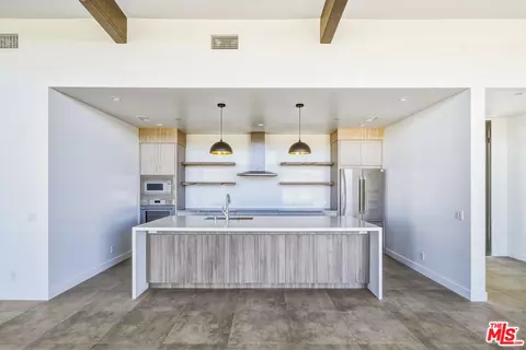 Kitchen - 63551 Cobalt Rd, Joshua Tree, CA 92252 photo 3 of 6