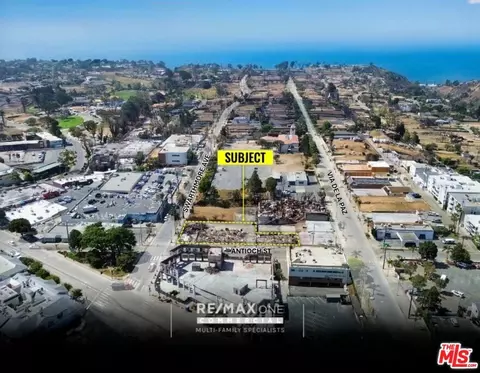 15300 Antioch St, Pacific Palisades, CA 90272