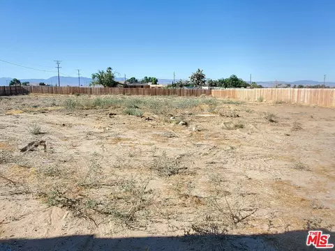 Other - 46551 140th St, Lancaster, CA 93535 photo 2 of 13