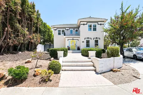 570 S Van Ness Ave, Los Angeles, CA 90020