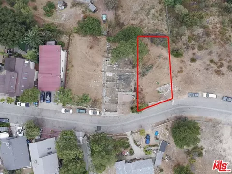 9477 Reverie Rd, Tujunga, CA 91042 photo 8