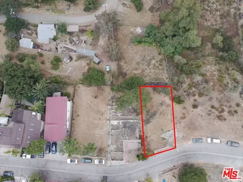 9477 Reverie Rd, Tujunga, CA 91042 photo 7