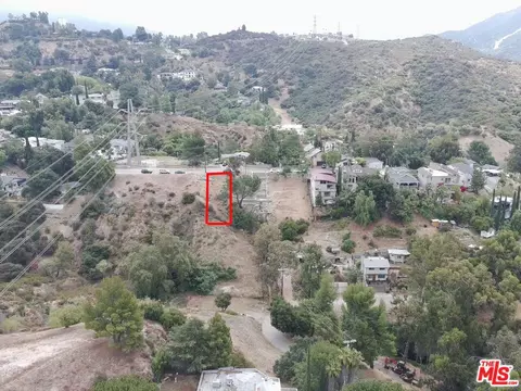 9477 Reverie Rd, Tujunga, CA 91042 photo 5