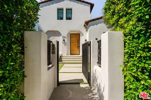 6721 Drexel Ave, Los Angeles, CA 90048