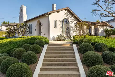 800 S Plymouth Blvd, Los Angeles, CA 90005