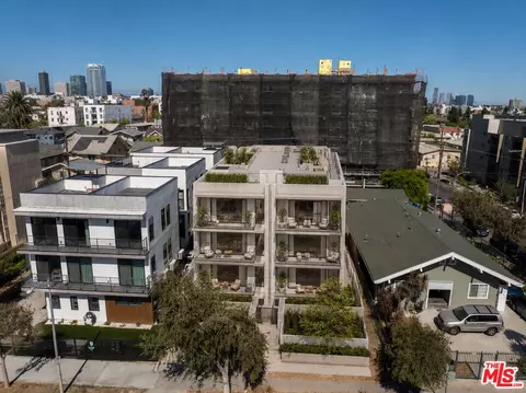 932 S Harvard Blvd, Los Angeles, CA 90006