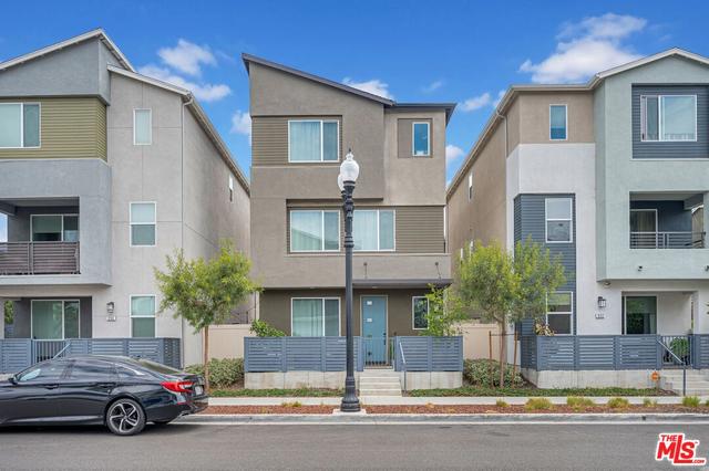 924 E 3rd St, Santa Ana, CA 92701