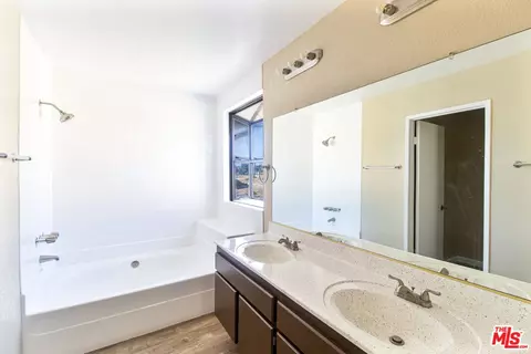 Bath - 1991 N Central Ave #1, Highland, CA 92346 photo 1 of 2