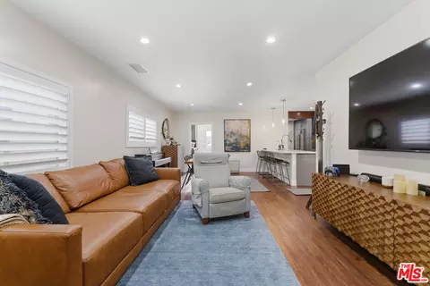 Living - 966 Worcester Ave, Pasadena, CA 91104 photo 1 of 2