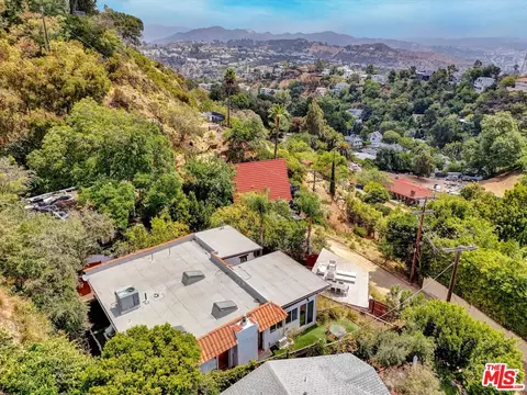 2007 Barcelona Dr, Los Angeles, CA 90046